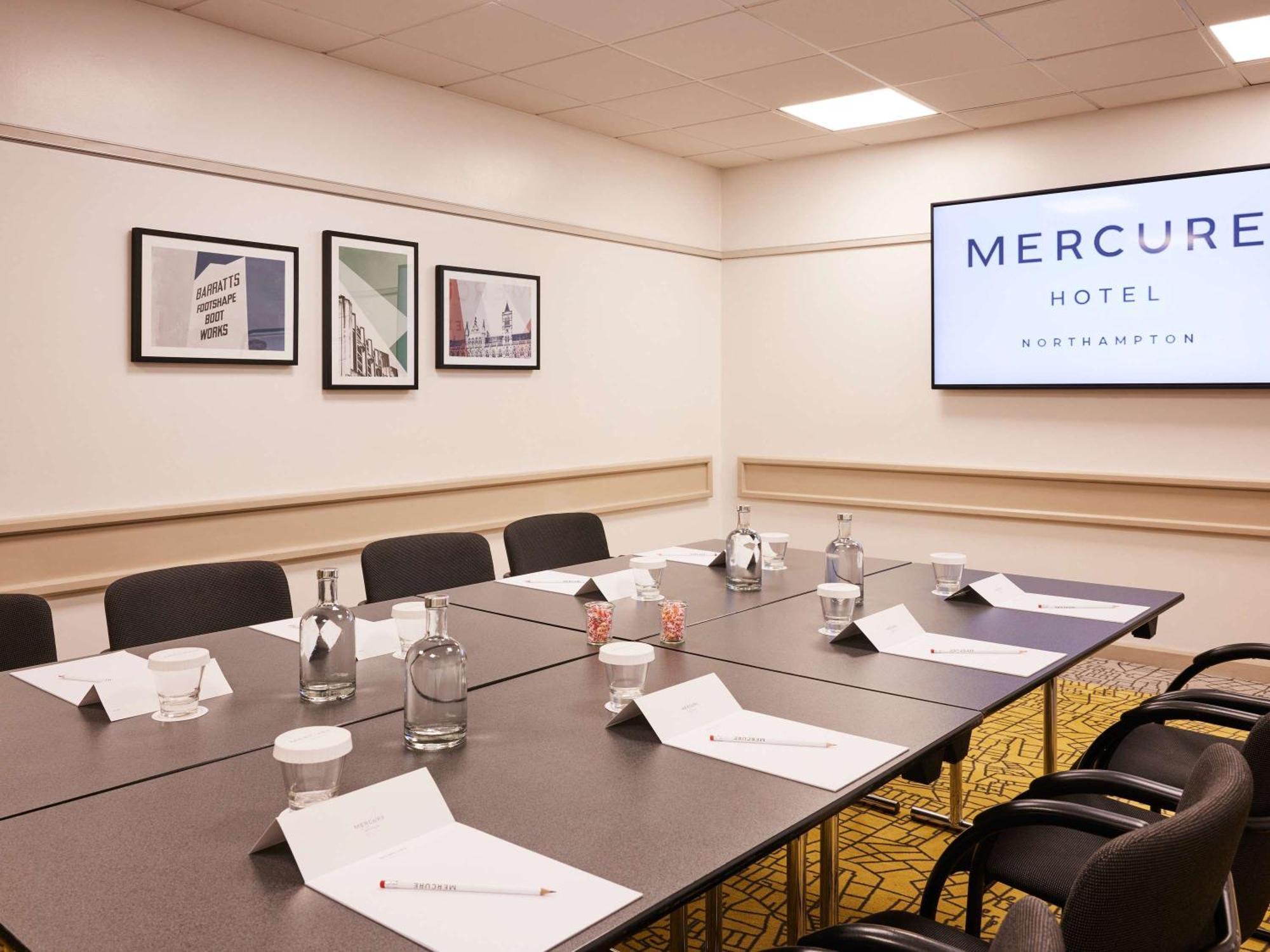 Mercure Νορθάμπτον Εξωτερικό φωτογραφία